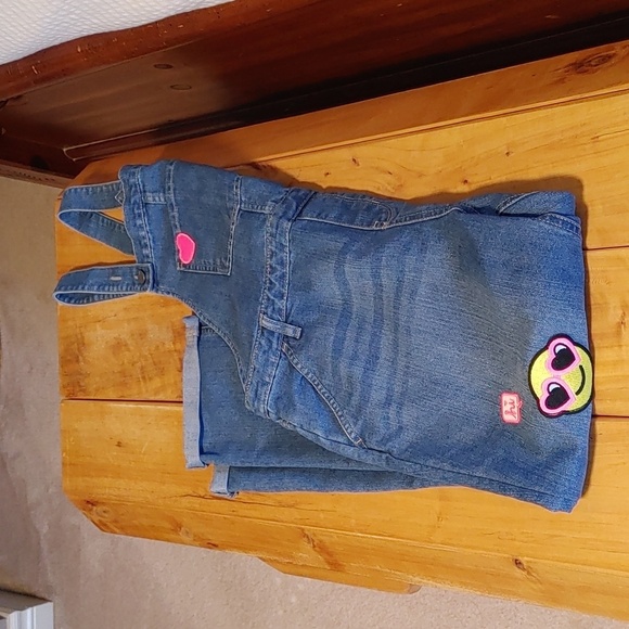 🍁NWT Girl"s Embroidered with Patches Denim Overalls - Picture 1 of 14